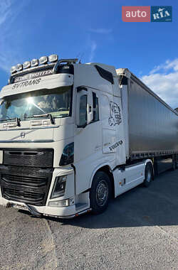 Тягач Volvo FH 13 2015 в Иршаве