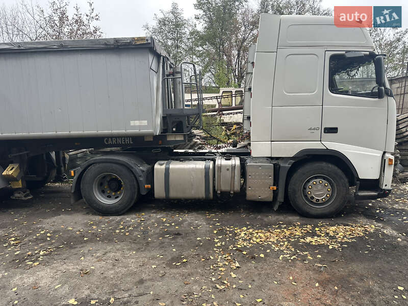 Самоскид Volvo FH 13 2008 в Єлизаветівці