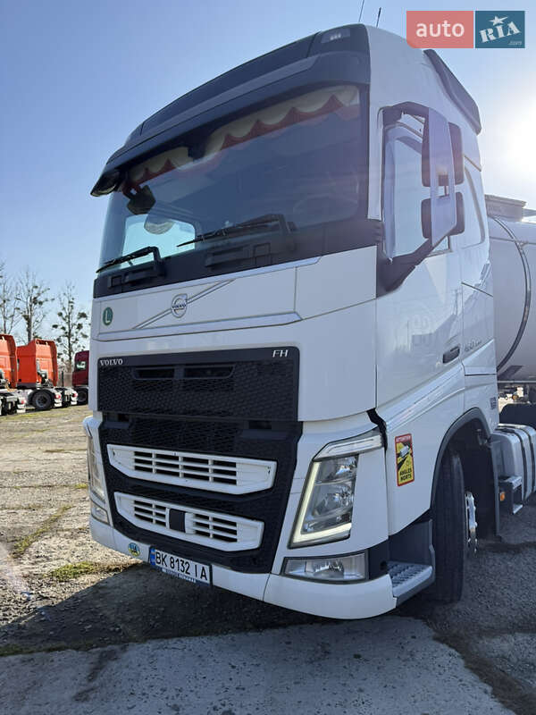 Тягач Volvo FH 13 2016 в Жовкві фото 2 Тягач Volvo FH 13 2016 в Жовкві