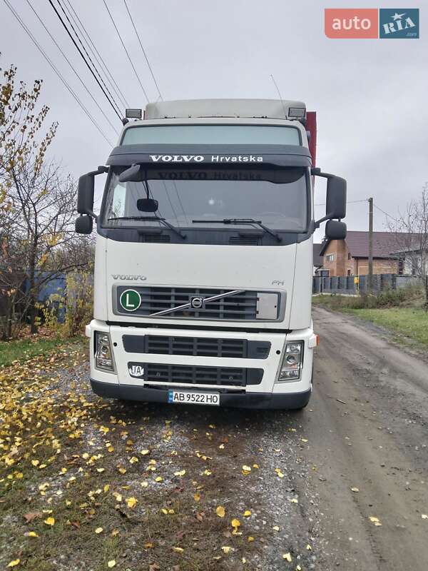 Вантажний фургон Volvo FH 13 2006 в Ладижині