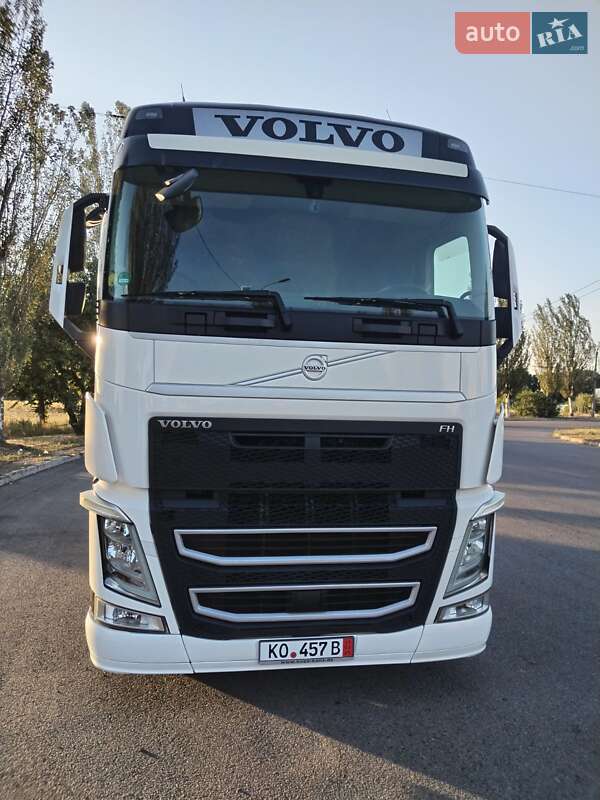 Тягач Volvo FH 13 2015 в Черкассах