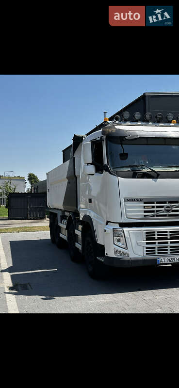 Самоскид Volvo FH 13 2012 в Івано-Франківську