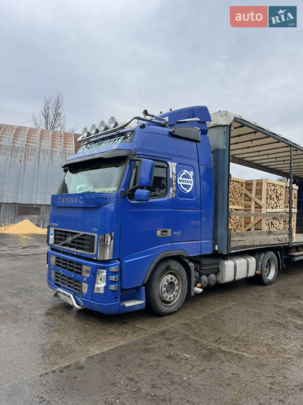 Тягач Volvo FH 13 2008 в Дубовом