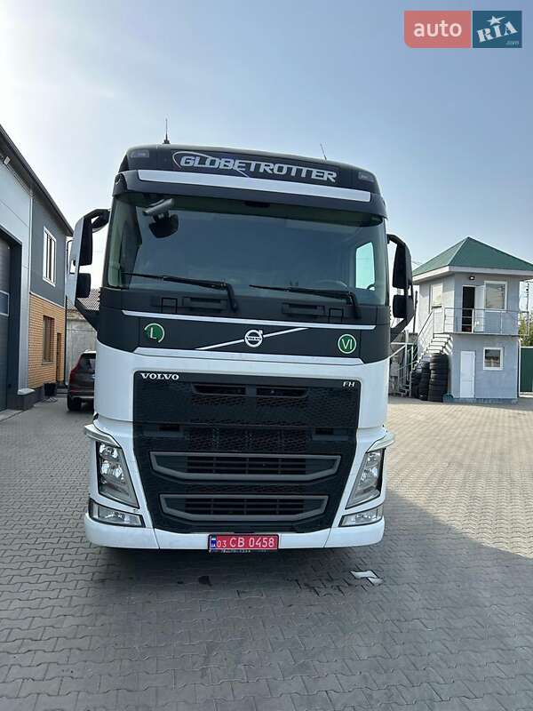 Тягач Volvo FH 13 2015 в Луцьку фото 4 Тягач Volvo FH 13 2015 в Луцьку