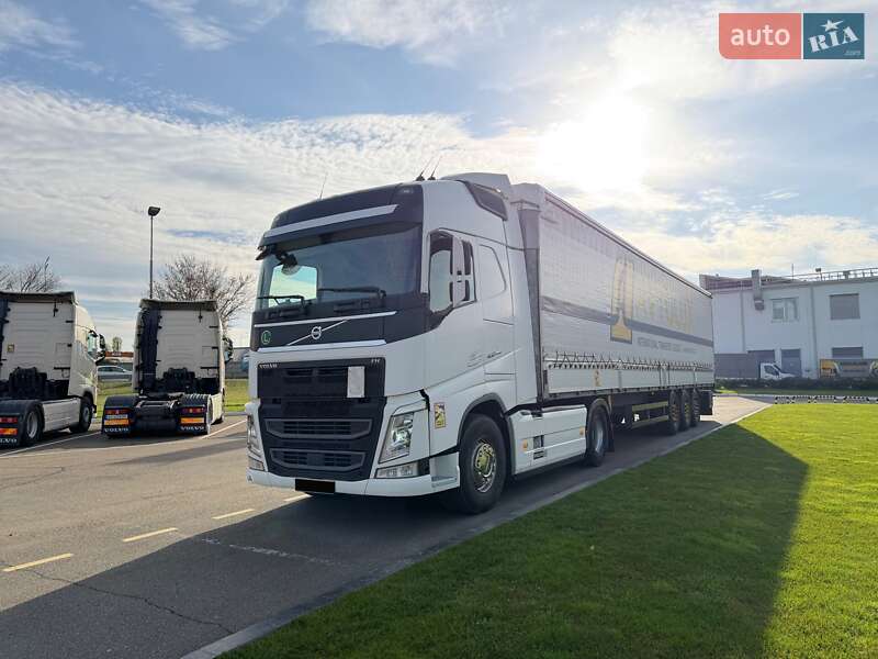 Тягач Volvo FH 13 2015 в Киеве фото 3 Тягач Volvo FH 13 2015 в Киеве