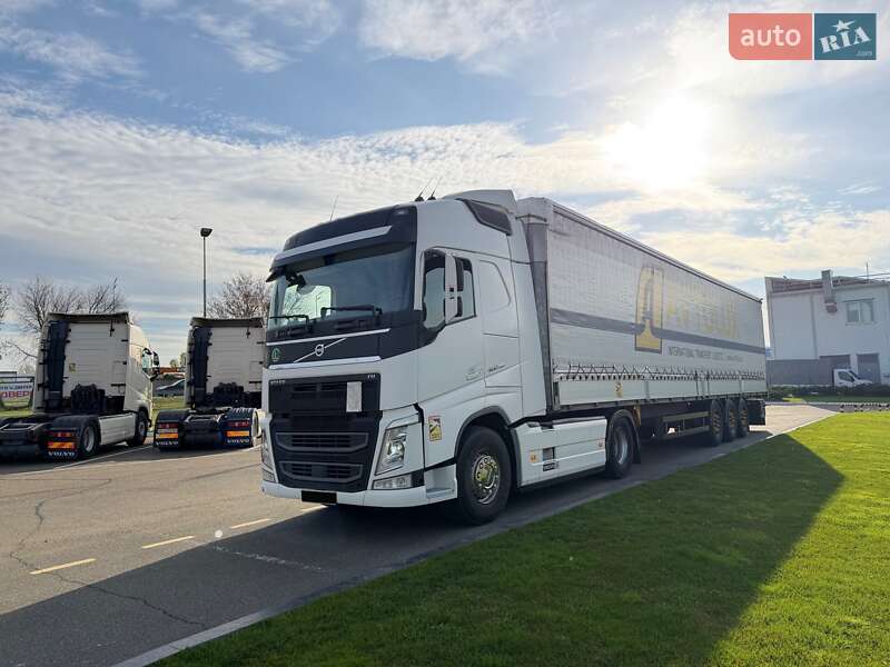 Тягач Volvo FH 13 2015 в Киеве фото 5 Тягач Volvo FH 13 2015 в Киеве