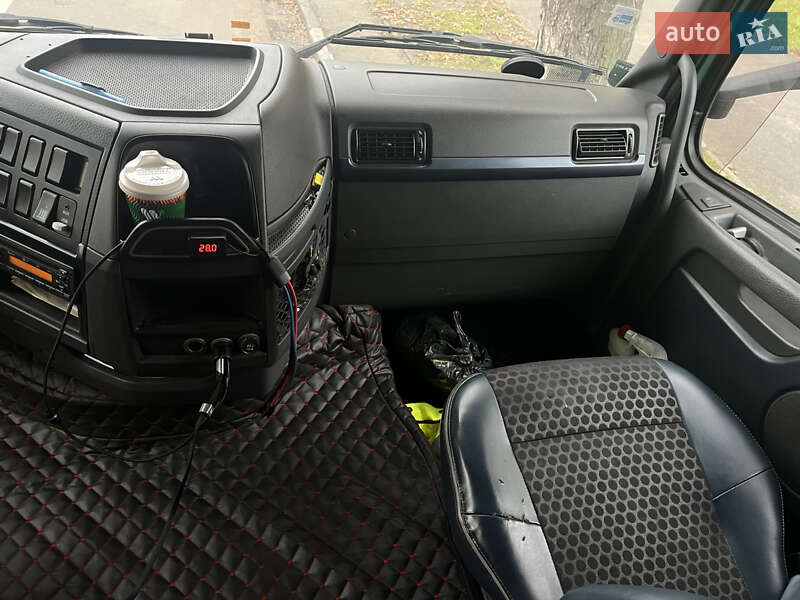 Тягач Volvo FH 13 2013 в Києві фото 8 Тягач Volvo FH 13 2013 в Києві