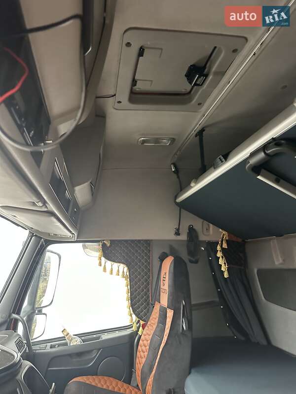 Тягач Volvo FH 13 2012 в Ровно фото 25 Тягач Volvo FH 13 2012 в Ровно