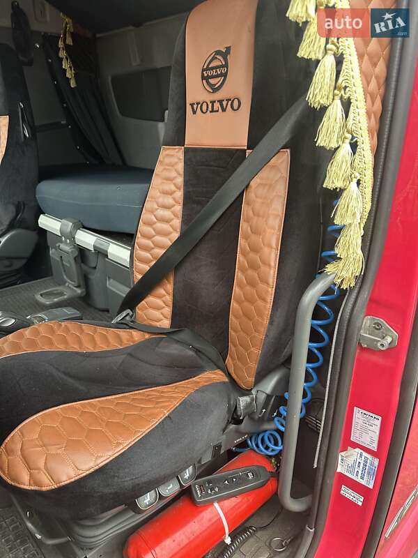 Тягач Volvo FH 13 2012 в Ровно фото 22 Тягач Volvo FH 13 2012 в Ровно