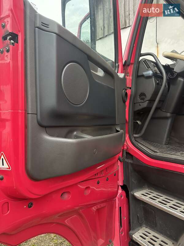 Тягач Volvo FH 13 2012 в Ровно фото 29 Тягач Volvo FH 13 2012 в Ровно