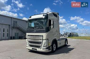 Тягач Volvo FH 13 2023 в Киеве