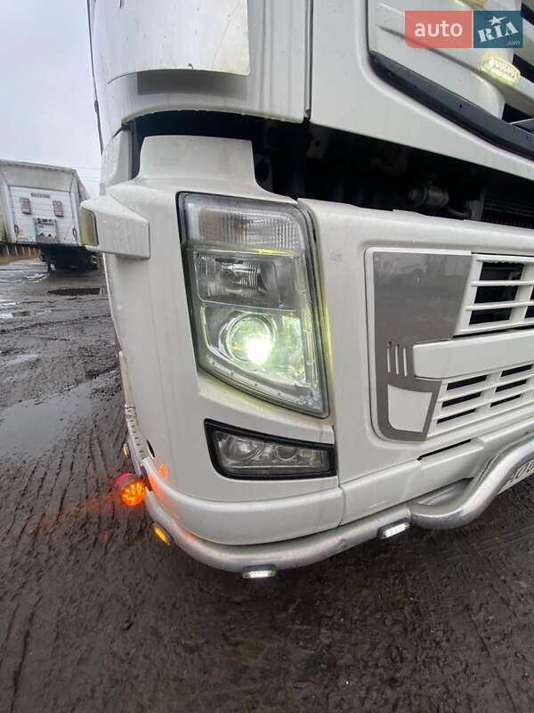 Тягач Volvo FH 13 2008 в Тячеве