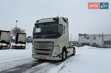 Тягач Volvo FH 13 2023 в Киеве