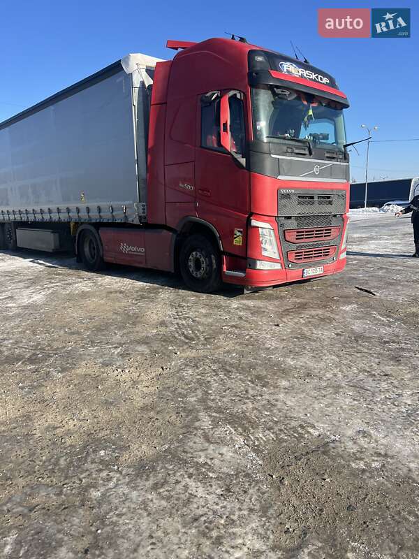 Тягач Volvo FH 13 2015 в Львове
