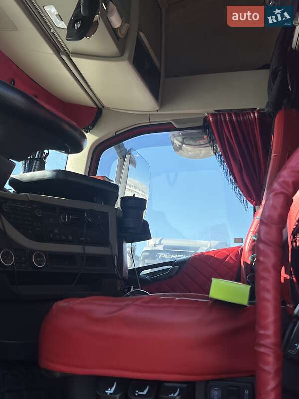 Тягач Volvo FH 13 2015 в Львове