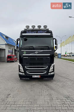 Тягач Volvo FH 13 2014 в Черновцах