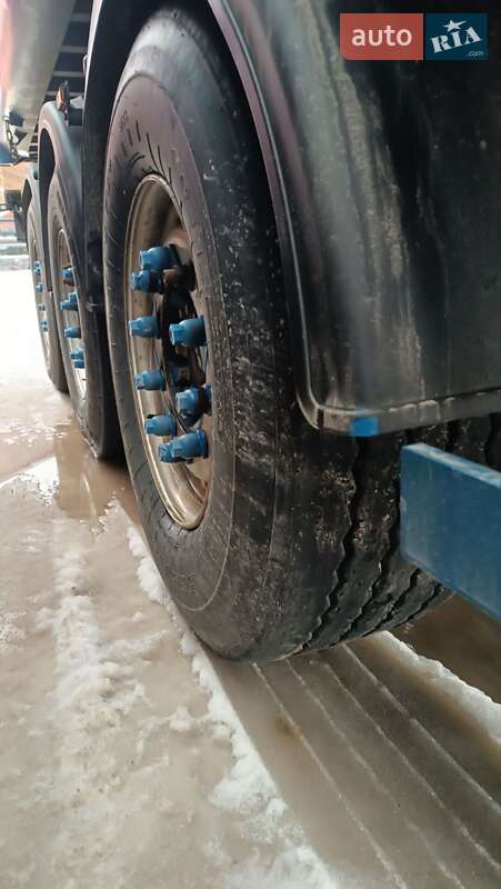 Зерновоз Volvo FH 13 2012 в Самборе