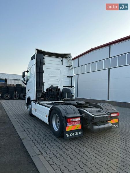 Тягач Volvo FH 13 2015 в Луцке