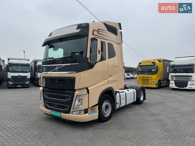 Тягач Volvo FH 13 2016 в Мукачевому