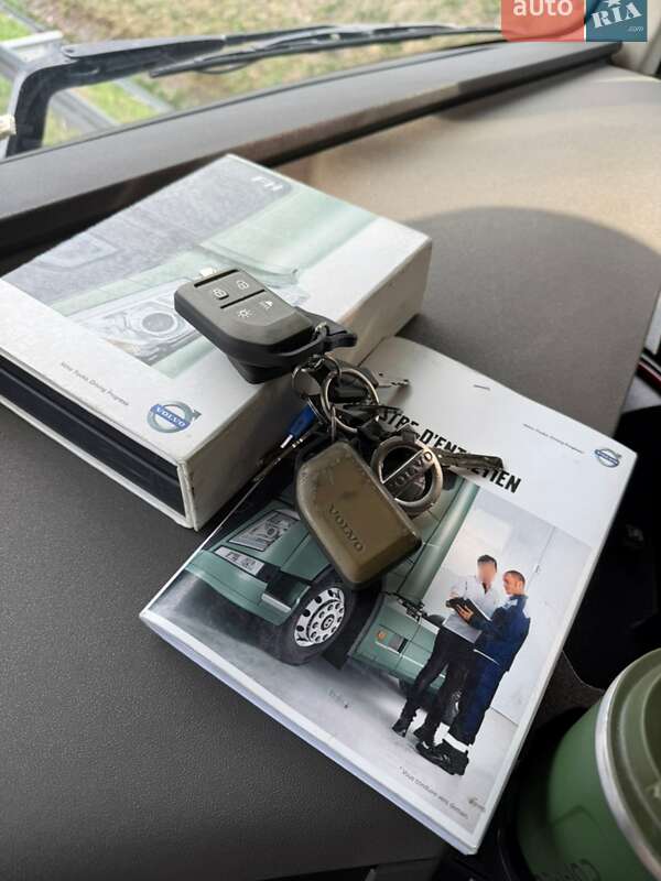 Тягач Volvo FH 13 2015 в Луцке фото 38 Тягач Volvo FH 13 2015 в Луцке