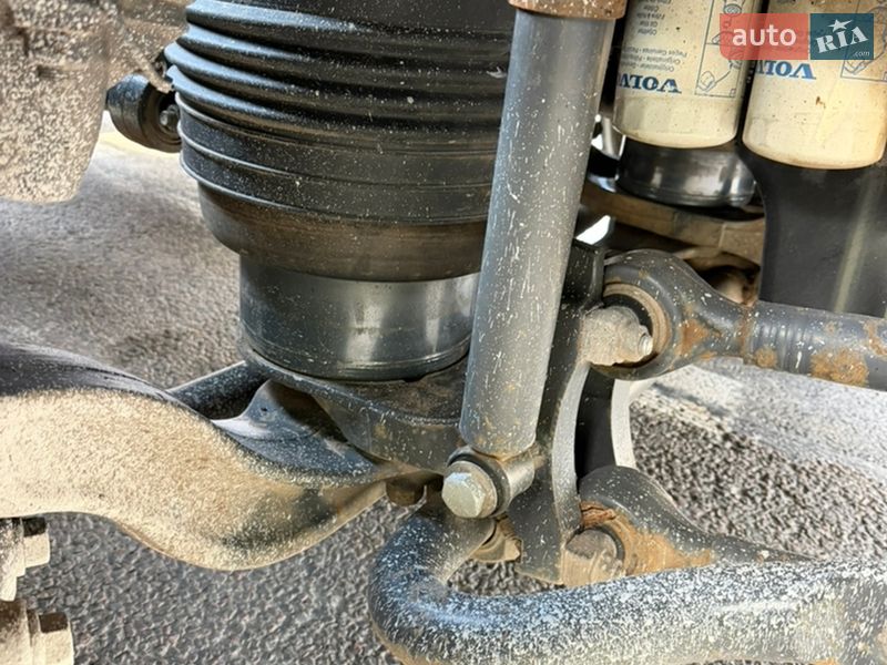 Тягач Volvo FH 13 2015 в Луцке фото 42 Тягач Volvo FH 13 2015 в Луцке