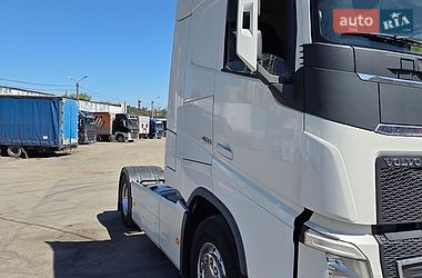 Тягач Volvo FH 13 2016 в Киеве