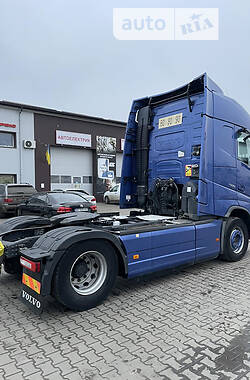 Тягач Volvo FH 16 2015 в 