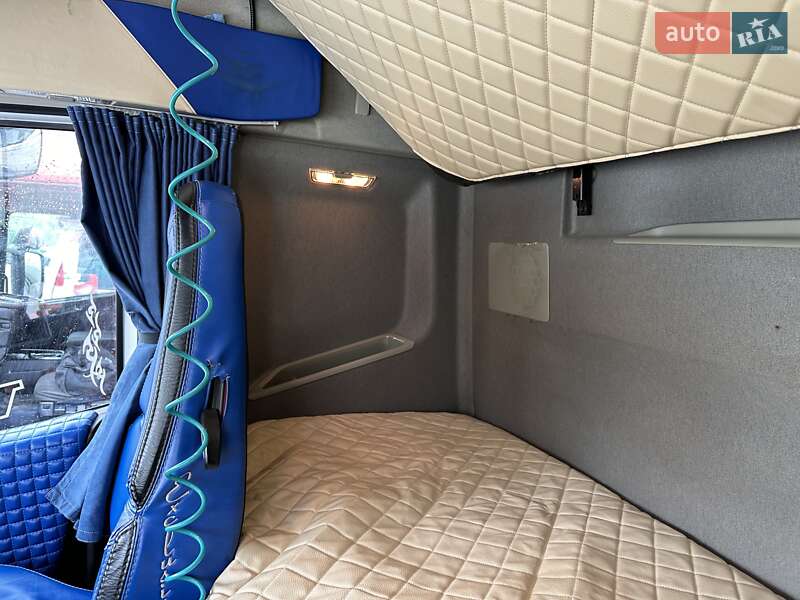 Тягач Volvo FH 16 2015 в Киеве