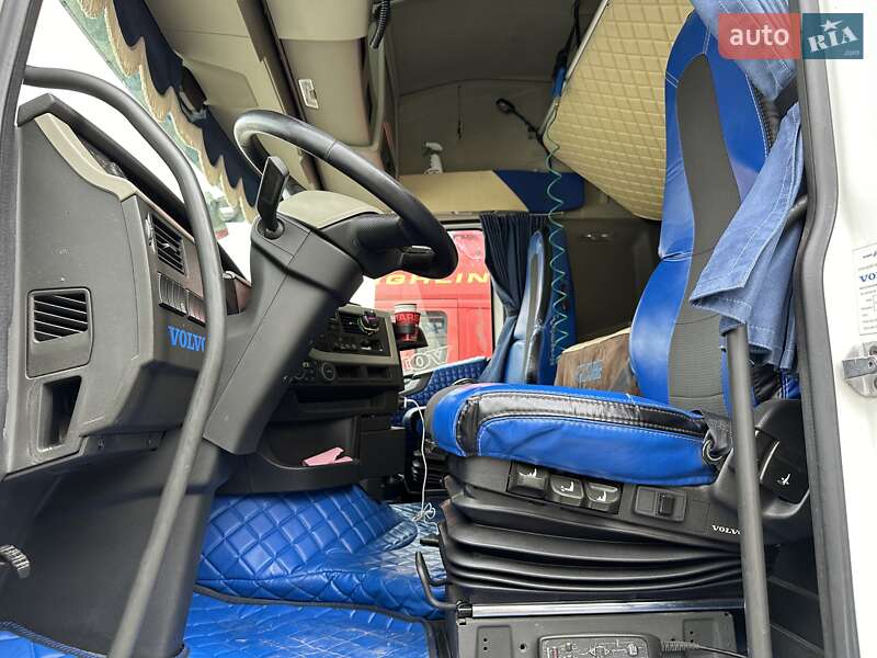 Тягач Volvo FH 16 2015 в Киеве