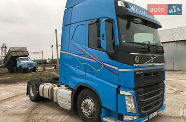 Зерновоз Volvo FH 16 2016 в Кропивницком