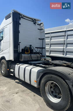 Тягач Volvo FH 16 2015 в 