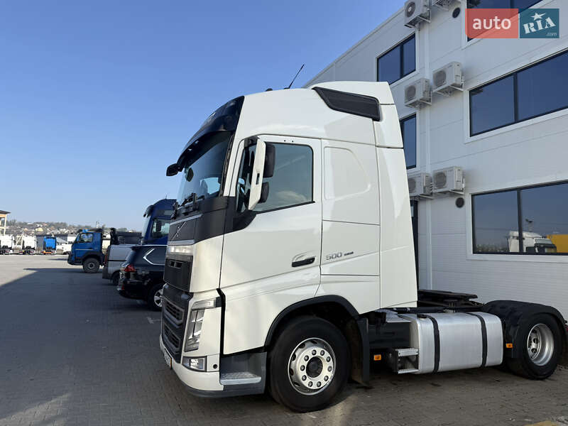 Тягач Volvo FH 16 2016 в Черновцах
