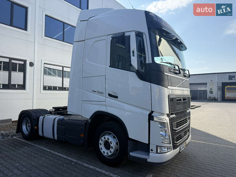Тягач Volvo FH 16 2016 в Черновцах
