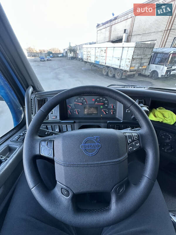 Для перевезення тварин Volvo FH 16 2011 в Первомайську