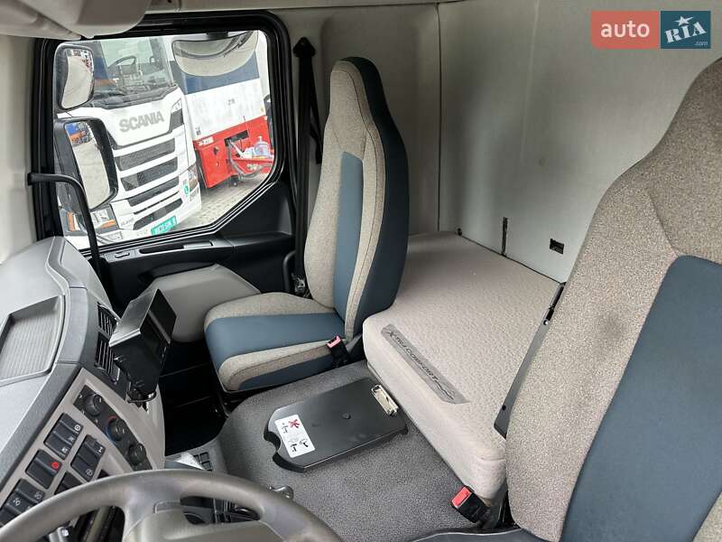 Вантажний фургон Volvo FL 14 2017 в Заліщиках