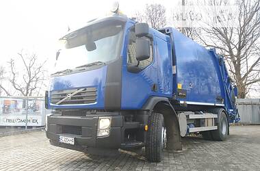 Мусоровоз Volvo FL 250 2010 в Луцке