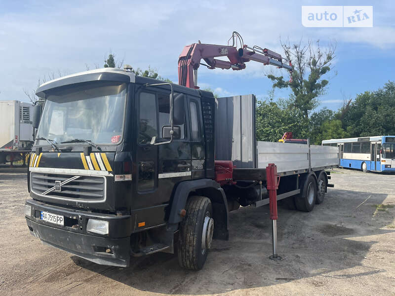 Кран-манипулятор Volvo FL 6 2003 в Киеве