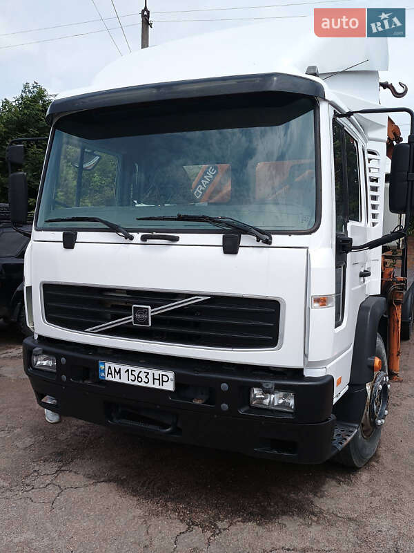 Эвакуатор Volvo FL 6 2005 в Бердичеве