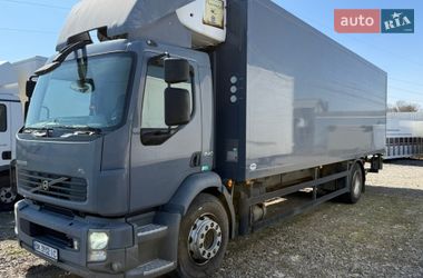 Рефрижератор Volvo FL 7 2010 в Вінниці