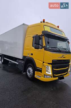 Вантажний фургон Volvo FM 11 2015 в Києві