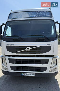 Тягач Volvo FM 11 2011 в Сарнах