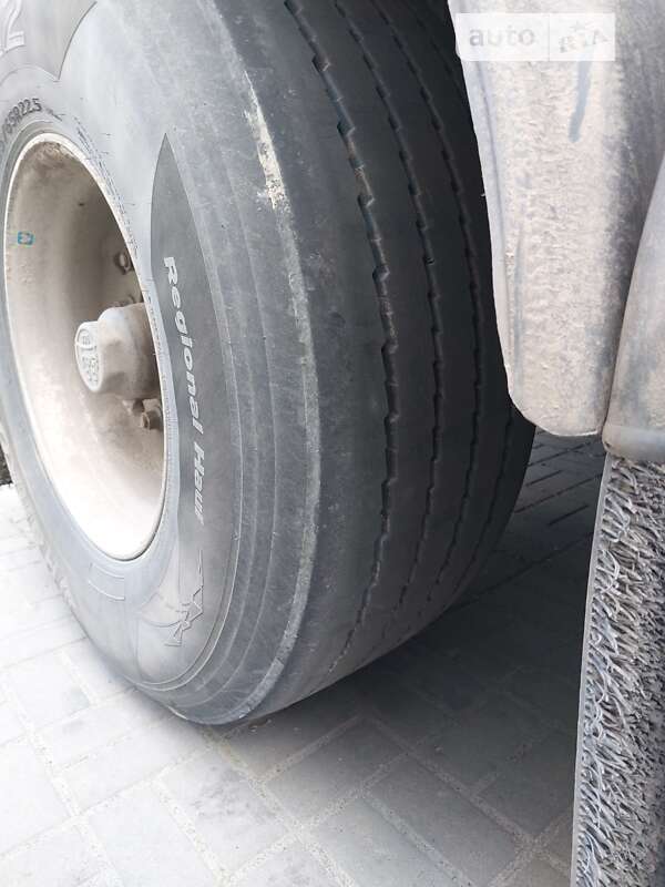 Бензовоз Volvo FM 12 2013 в Киеве