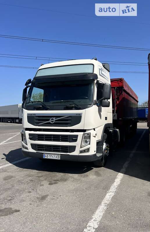 Тягач Volvo FM 12 2010 в Ямполе