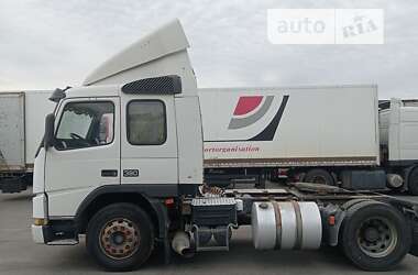 Тягач Volvo FM 12 2000 в Чернігові