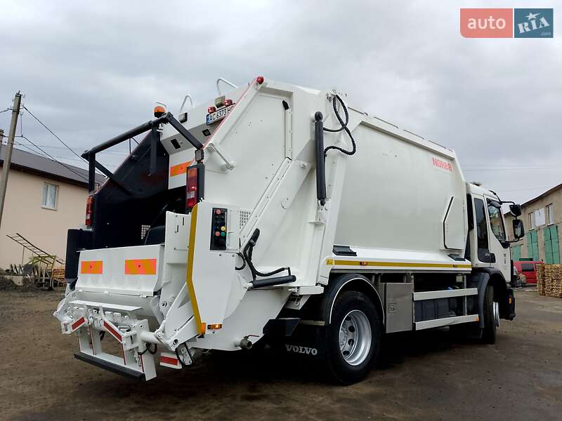 Мусоровоз Volvo FM 12 2010 в Луцке