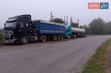 Тягач Volvo FM 12 2002 в 
