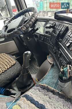 Тягач Volvo FM 12 2004 в 