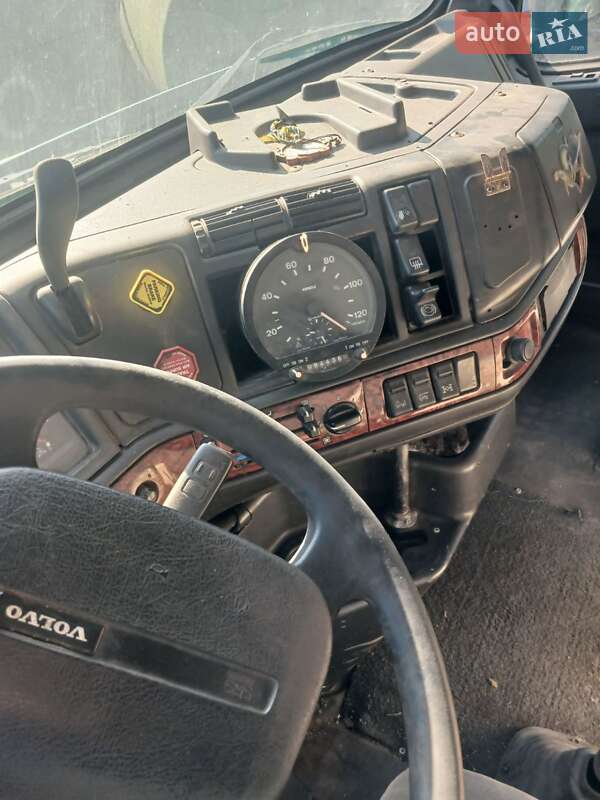 Самосвал Volvo FM 12 2001 в Днепре фото 6 Самосвал Volvo FM 12 2001 в Днепре