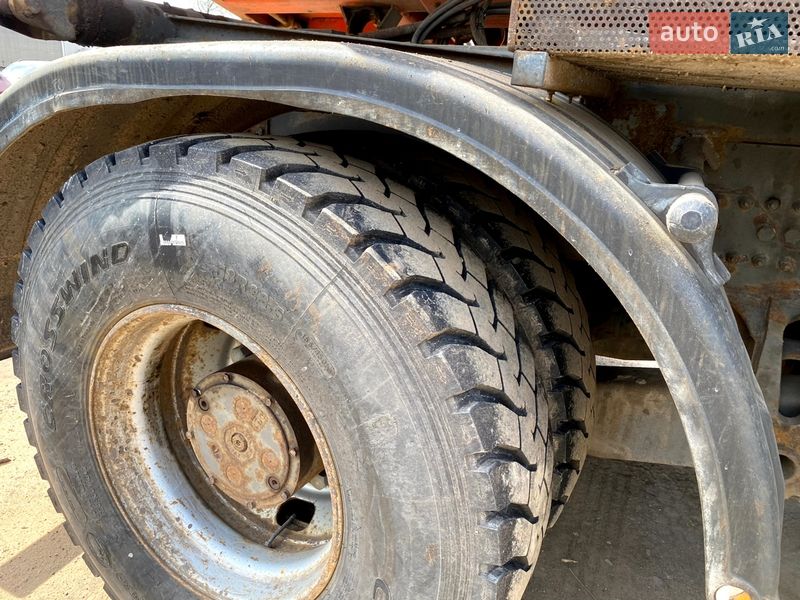 Кран-манипулятор Volvo FM 12 2001 в Виннице