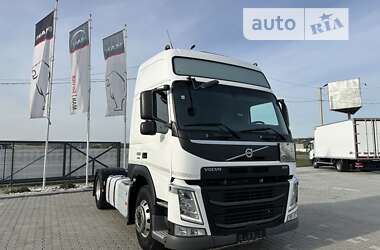 Тягач Volvo FM 13 2017 в Чернівцях